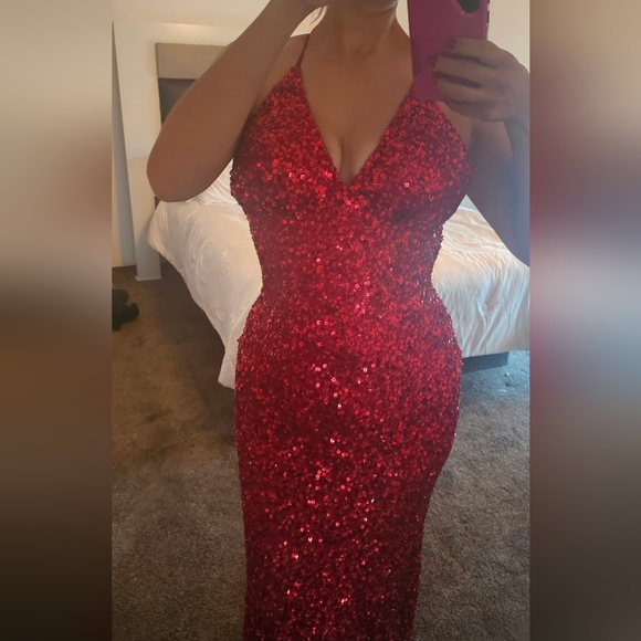 Scala silk Sequined wedding Prom Dress Size 4 red Sequins elegant - Picture 4 of 17